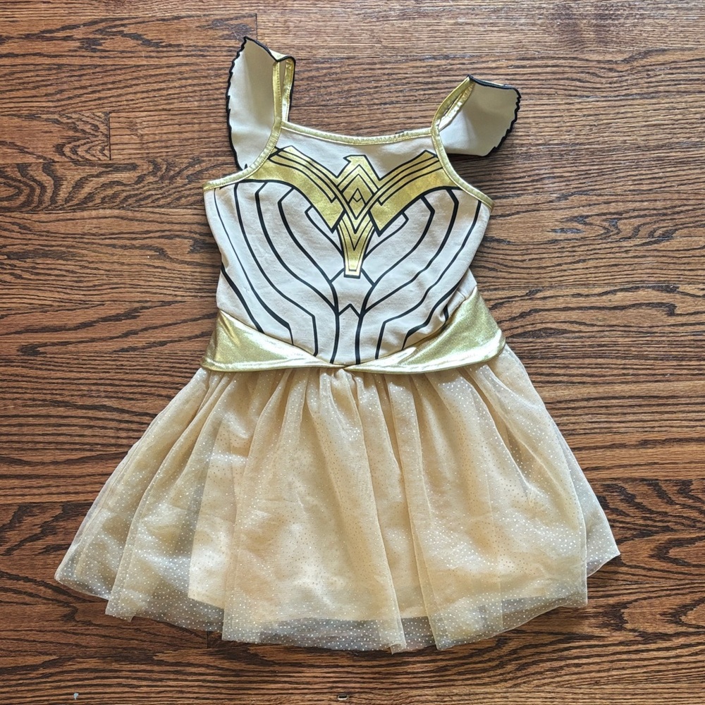 WW84 Wonder Woman 1984 Girl’s Costume, size M (7/8)